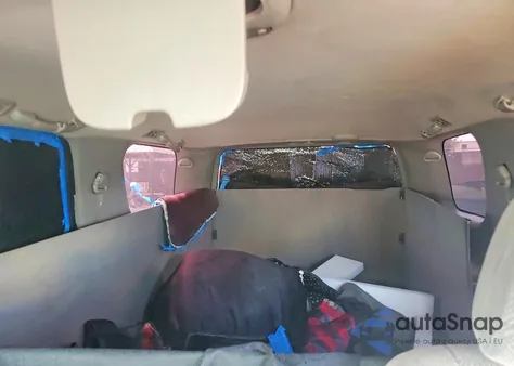 2002 Toyota Sequoia Sr5 z USA, uszkodzony, nr VIN 5TDZT34A12S059870